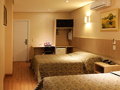 Golden Hotel - O Mais Central - Pet Friendly ชาเปโก ภายนอก รูปภาพ