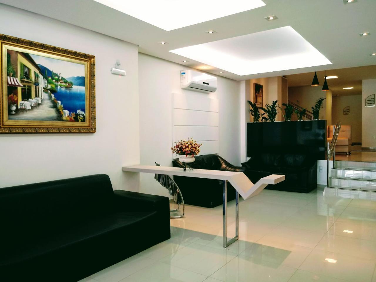 Golden Hotel - O Mais Central - Pet Friendly ชาเปโก ภายนอก รูปภาพ